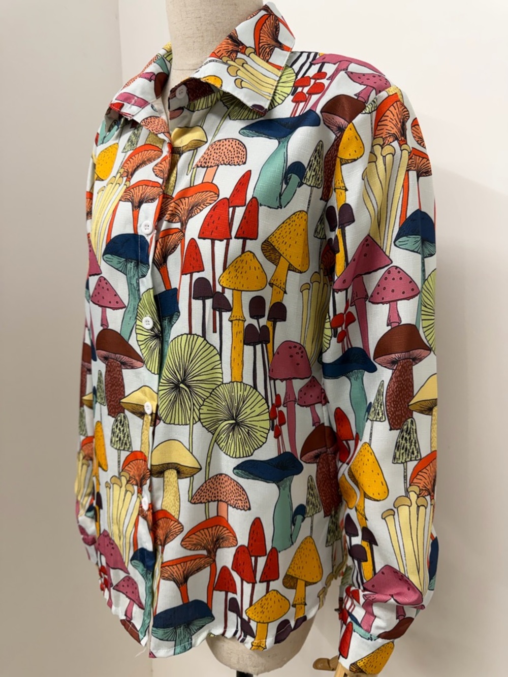 Retro Styled Mushroom Print Button Front Long Sleeve Bohemian Shirt Size Medium - Picture 5 of 14